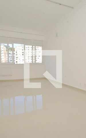 Apartamento à venda com 37m², 1 quarto e sem vagaQuarto