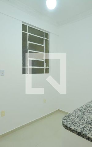 Apartamento à venda com 37m², 1 quarto e sem vagaSala