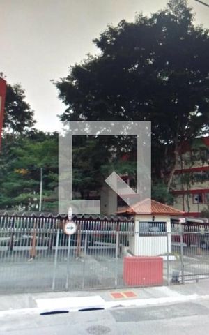 Apartamento à venda com 80m², 3 quartos e 1 vaga Apartamento à venda com 80m², 3 quartos e 1 vagaFachada