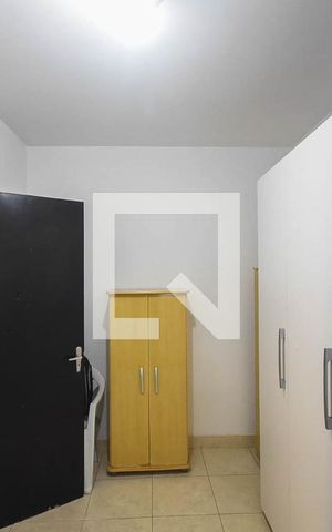 Casa à venda com 380m², 5 quartos e 3 vagas Casa à venda com 380m², 5 quartos e 3 vagasQuarto 2