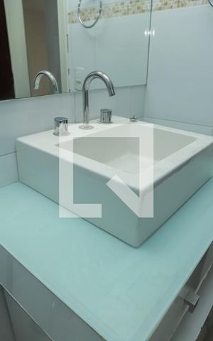 Apartamento à venda com 105m², 3 quartos e 1 vagaBanheiro Social