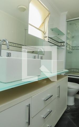 Apartamento à venda com 105m², 3 quartos e 1 vagaBanheiro da Suite