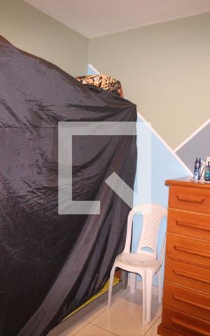 Casa à venda com 217m², 3 quartos e 6 vagasQuarto 2