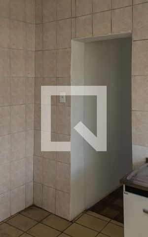 Casa para alugar com 40m², 1 quarto e sem vaga Casa para alugar com 40m², 1 quarto e sem vagaCozinha