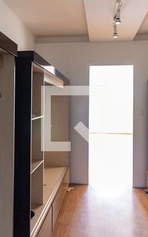Casa à venda com 600m², 4 quartos e 2 vagas Casa à venda com 600m², 4 quartos e 2 vagasCloset 2 da Suíte 1
