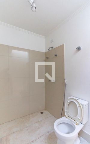 Casa à venda com 600m², 4 quartos e 2 vagas Casa à venda com 600m², 4 quartos e 2 vagasBanheiro da Suíte 2