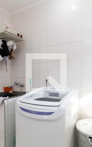 Casa de condomínio à venda com 400m², 3 quartos e 4 vagasÁrea de Serviço