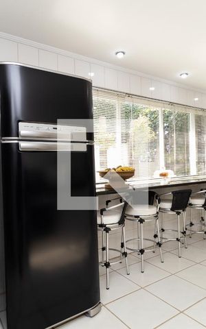 Casa de condomínio à venda com 400m², 3 quartos e 4 vagasCozinha