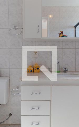 Apartamento à venda com 89m², 3 quartos e 2 vagas Apartamento à venda com 89m², 3 quartos e 2 vagasBanheiro da Suíte