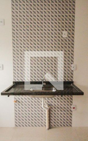Apartamento para alugar com 40m², 2 quartos e sem vaga Apartamento para alugar com 40m², 2 quartos e sem vagaSala/Cozinha
