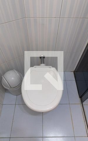 Apartamento à venda com 75m², 2 quartos e sem vagaBanheiro