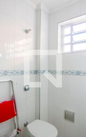 Apartamento para alugar com 71m², 2 quartos e 1 vagaBanheiro