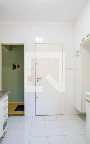 Apartamento para alugar com 71m², 2 quartos e 1 vagaCozinha