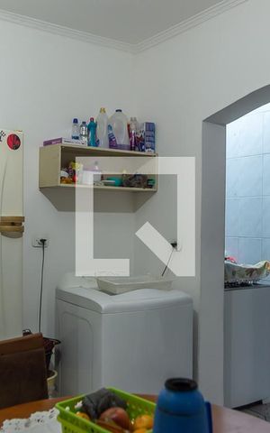 Casa à venda com 140m², 2 quartos e 2 vagas Casa à venda com 140m², 2 quartos e 2 vagasSala de Jantar
