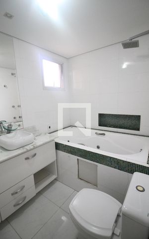 Apartamento à venda com 129m², 3 quartos e 2 vagassuite quarto 3