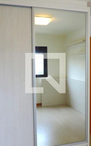 Apartamento para alugar com 83m², 2 quartos e 2 vagasQuarto