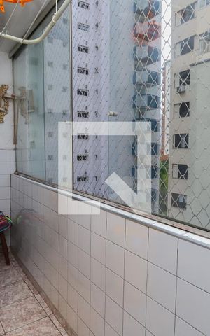 Apartamento à venda com 94m², 2 quartos e 1 vagaÁrea de Serviço