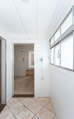Apartamento à venda com 79m², 2 quartos e 1 vaga Apartamento à venda com 79m², 2 quartos e 1 vagaÁrea de Serviço