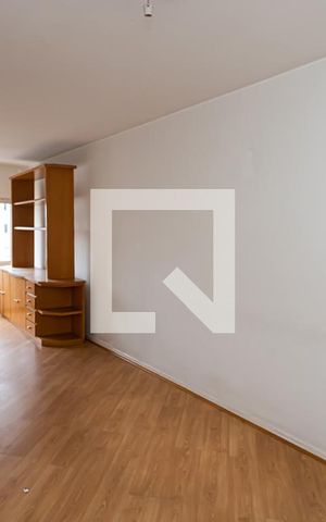 Apartamento à venda com 79m², 2 quartos e 1 vaga Apartamento à venda com 79m², 2 quartos e 1 vagaSala