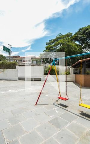 Apartamento à venda com 80m², 3 quartos e 1 vaga Apartamento à venda com 80m², 3 quartos e 1 vagaÁrea Comum - Playground