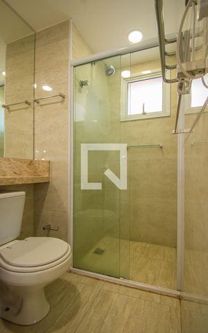 Apartamento à venda com 48m², 1 quarto e 1 vaga Apartamento à venda com 48m², 1 quarto e 1 vagaBanheiro