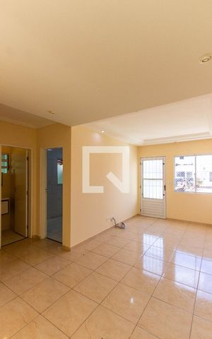 Casa de condomínio para alugar com 85m², 2 quartos e 2 vagas Casa de condomínio para alugar com 85m², 2 quartos e 2 vagasSala