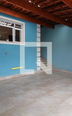 Casa à venda com 158m², 3 quartos e 3 vagasGaragem