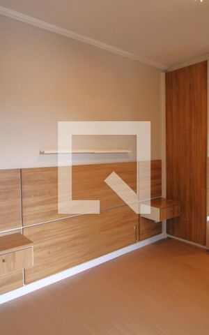 Casa à venda com 158m², 3 quartos e 3 vagasSuíte