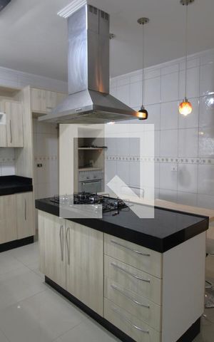 Casa à venda com 158m², 3 quartos e 3 vagasCozinha