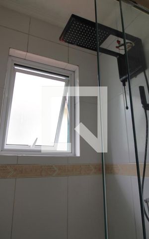 Casa à venda com 158m², 3 quartos e 3 vagasChuveiro banheiro da suíte