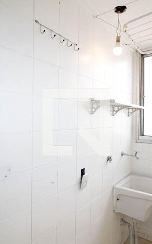 Apartamento para alugar com 60m², 2 quartos e 1 vaga Apartamento para alugar com 60m², 2 quartos e 1 vagaÁrea de Serviço