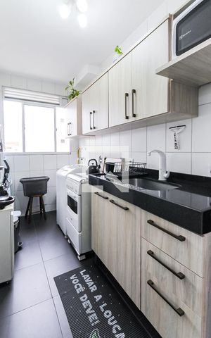 Apartamento à venda com 42m², 2 quartos e 1 vagaCozinha