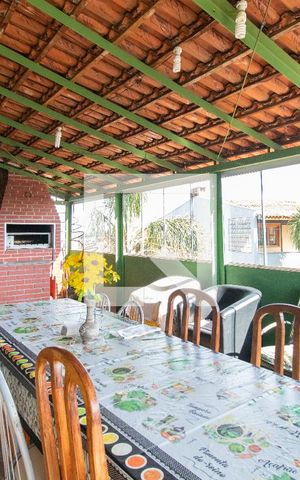 Casa de condomínio à venda com 357m², 3 quartos e 1 vaga Casa de condomínio à venda com 357m², 3 quartos e 1 vagaChurrasqueira
