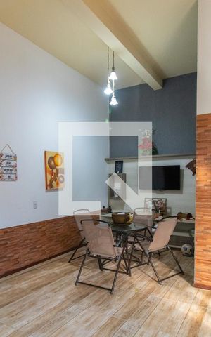 Casa de condomínio à venda com 357m², 3 quartos e 1 vaga Casa de condomínio à venda com 357m², 3 quartos e 1 vagaCozinha