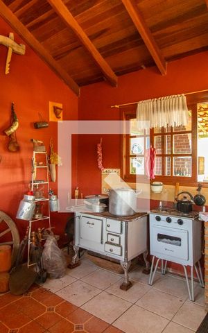 Casa de condomínio à venda com 357m², 3 quartos e 1 vaga Casa de condomínio à venda com 357m², 3 quartos e 1 vagaSala 2