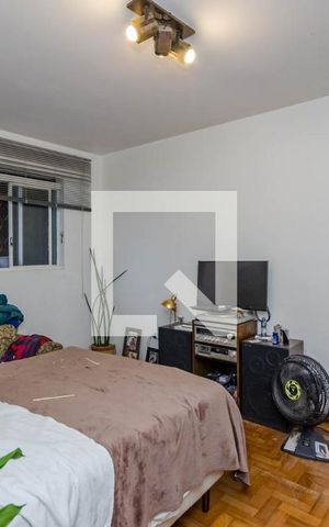 Casa à venda com 248m², 4 quartos e 4 vagas Casa à venda com 248m², 4 quartos e 4 vagasQuarto 3