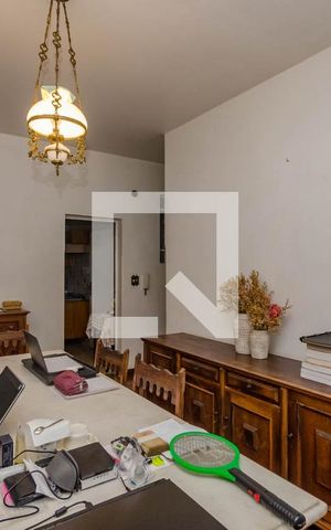 Casa à venda com 248m², 4 quartos e 4 vagas Casa à venda com 248m², 4 quartos e 4 vagasSala 2