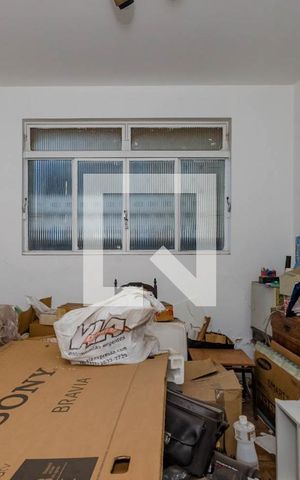 Casa à venda com 248m², 4 quartos e 4 vagas Casa à venda com 248m², 4 quartos e 4 vagasQuarto 4