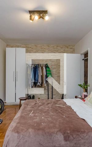 Casa à venda com 248m², 4 quartos e 4 vagas Casa à venda com 248m², 4 quartos e 4 vagasQuarto 3