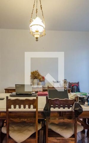 Casa à venda com 248m², 4 quartos e 4 vagas Casa à venda com 248m², 4 quartos e 4 vagasSala 2