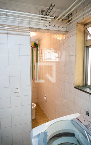 Apartamento à venda com 98m², 3 quartos e 1 vaga Apartamento à venda com 98m², 3 quartos e 1 vagaÁrea de Serviço