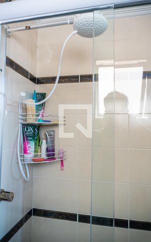 Apartamento à venda com 98m², 3 quartos e 1 vaga Apartamento à venda com 98m², 3 quartos e 1 vagaBanheiro da Suíte