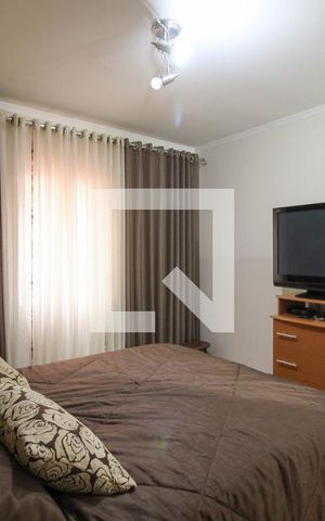 Casa à venda com 138m², 3 quartos e 2 vagas Casa à venda com 138m², 3 quartos e 2 vagasQuarto Suíte