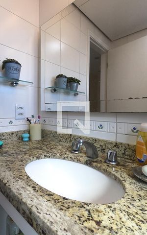 Apartamento à venda com 240m², 4 quartos e 3 vagasBanheiro 1