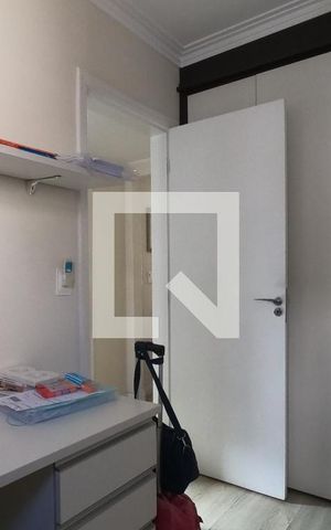 Apartamento à venda com 240m², 4 quartos e 3 vagasQuarto 2