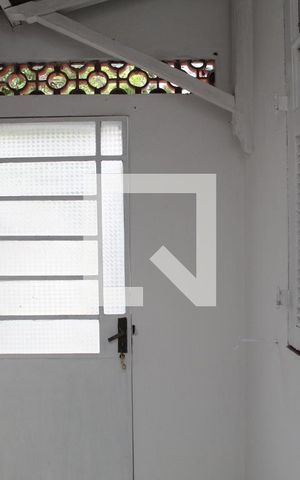 Casa à venda com 100m², 3 quartos e 1 vagaÁrea de Serviço
