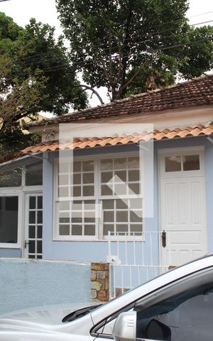 Casa à venda com 100m², 3 quartos e 1 vagaFachada