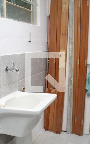 Casa à venda com 100m², 3 quartos e 1 vagaÁrea de Serviço