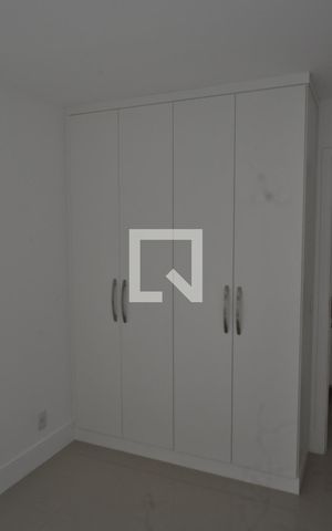 Apartamento para alugar com 40m², 1 quarto e 1 vagaQuarto 