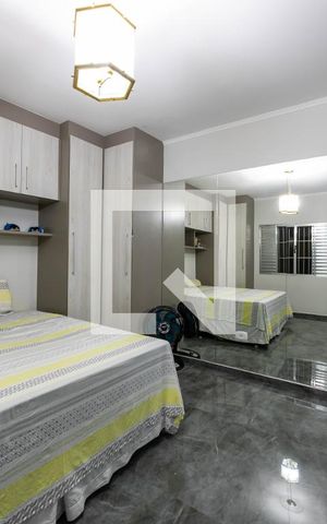 Casa à venda com 145m², 2 quartos e 2 vagasQuarto 2